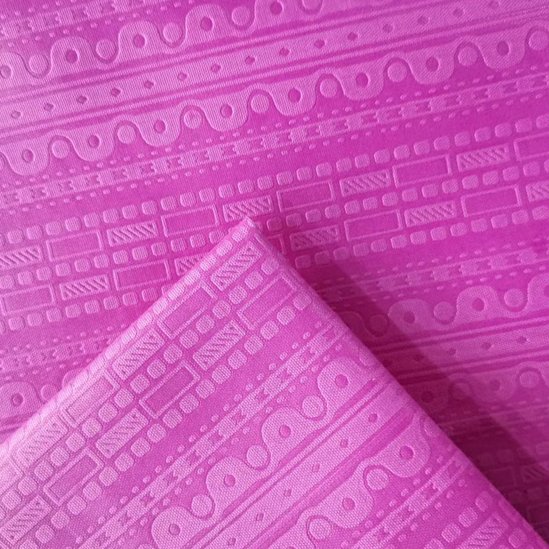 TMIE-08-2-3 115GSM C% Polyester High-density High-comes Dyed with Geometria Pattern ensessed Poly Poplin Fabric