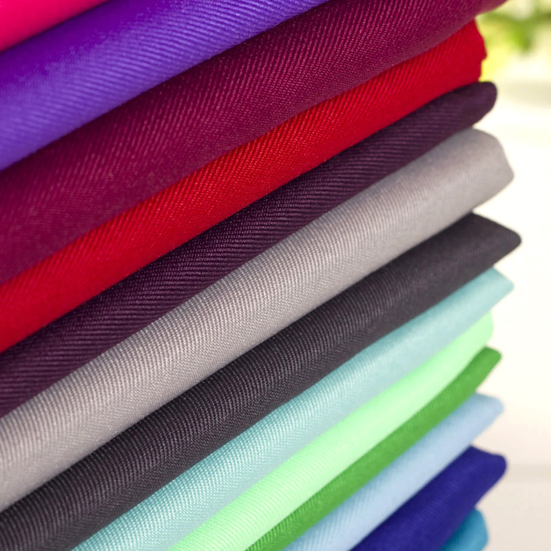 TMIE-08-4-1 Medio Pondus 110GSM Consuetus Colores Polyester Poplin Twill Fabric